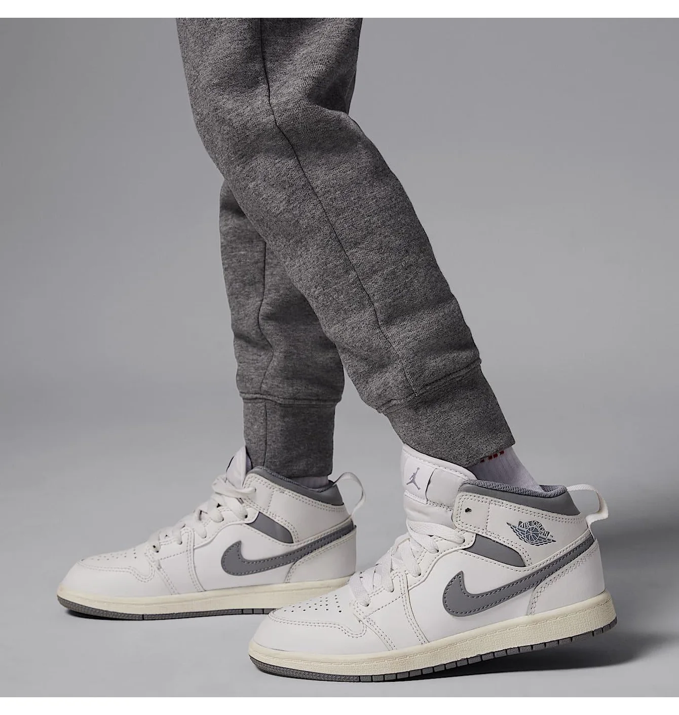 Спортивний костюм дитячий Air Jordan Brooklyn Fleece Little Grey 85D325-GEH