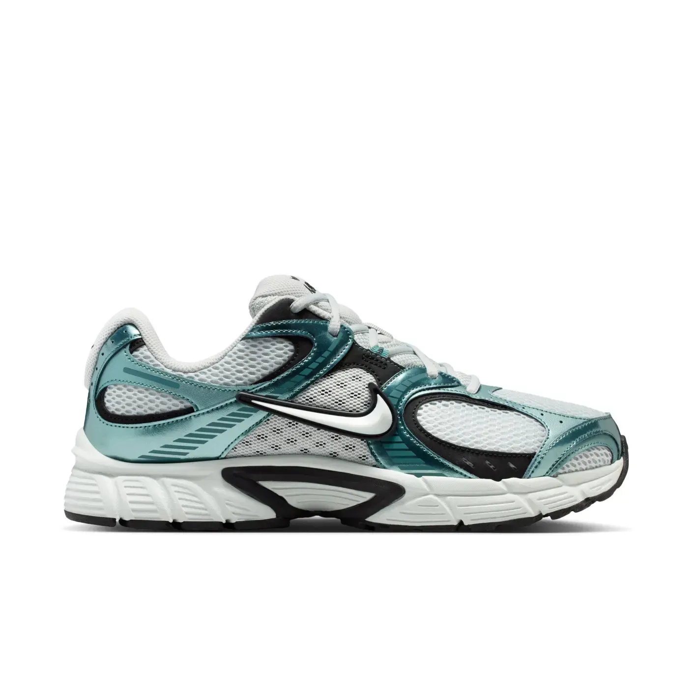 Кросівки чоловічі Nike V5 Rnr Sneakers White (HJ5228-012)