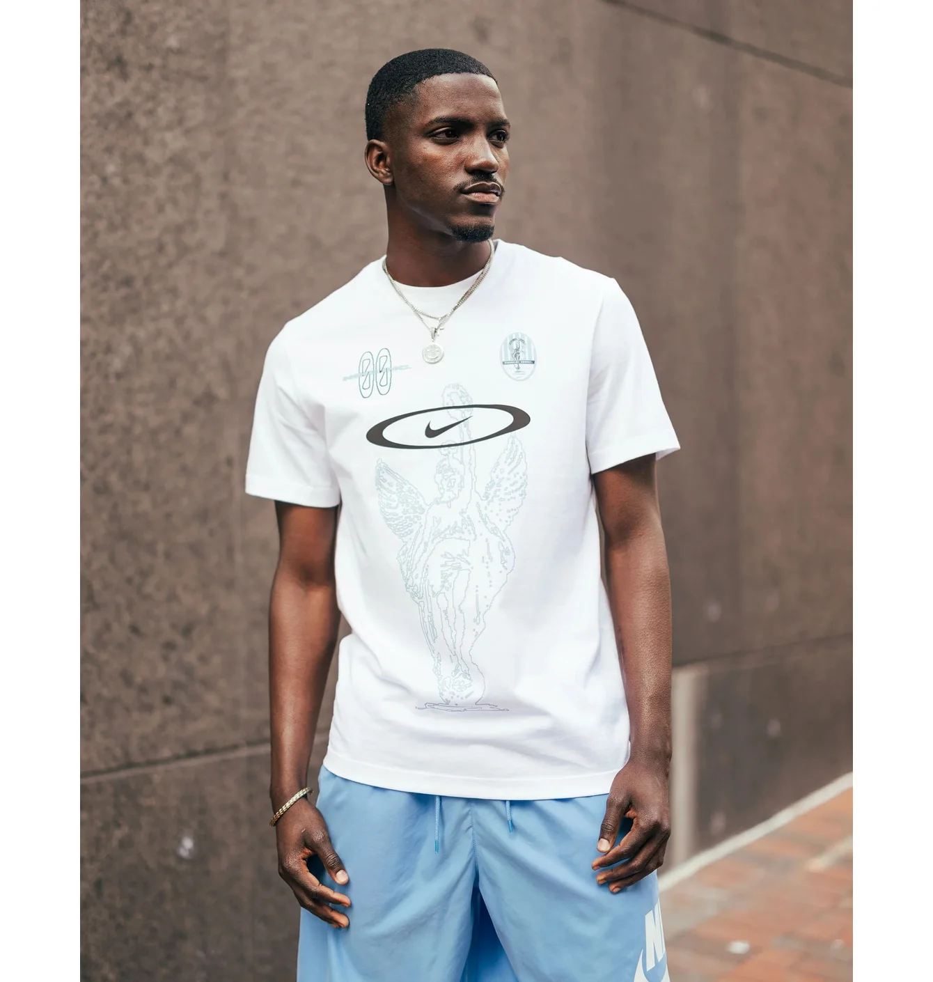 Футболка NIKE SPORTSWEAR VICTORY GRAPHIC T-SHIRTS WHITE