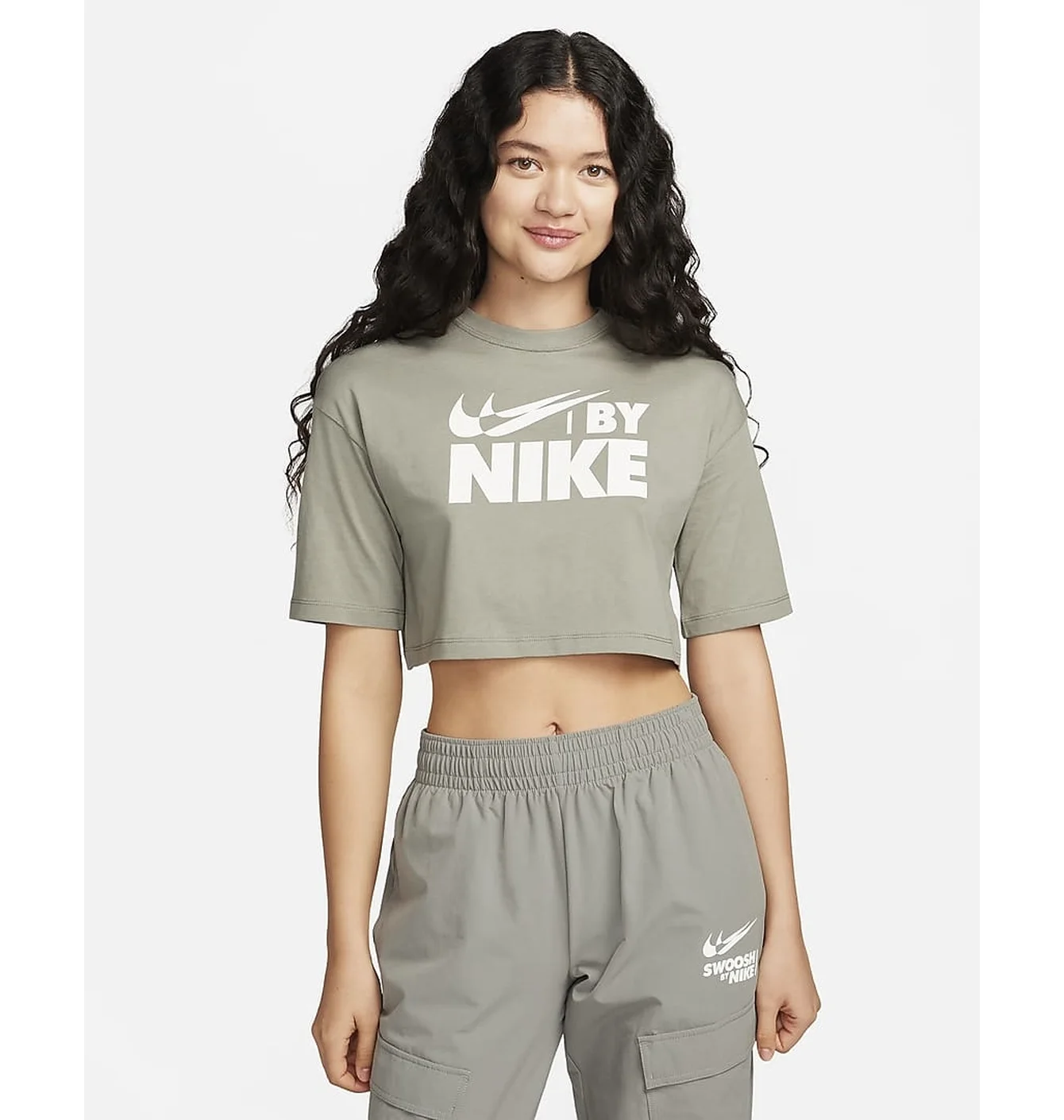 NIKE SPORTSWEAR