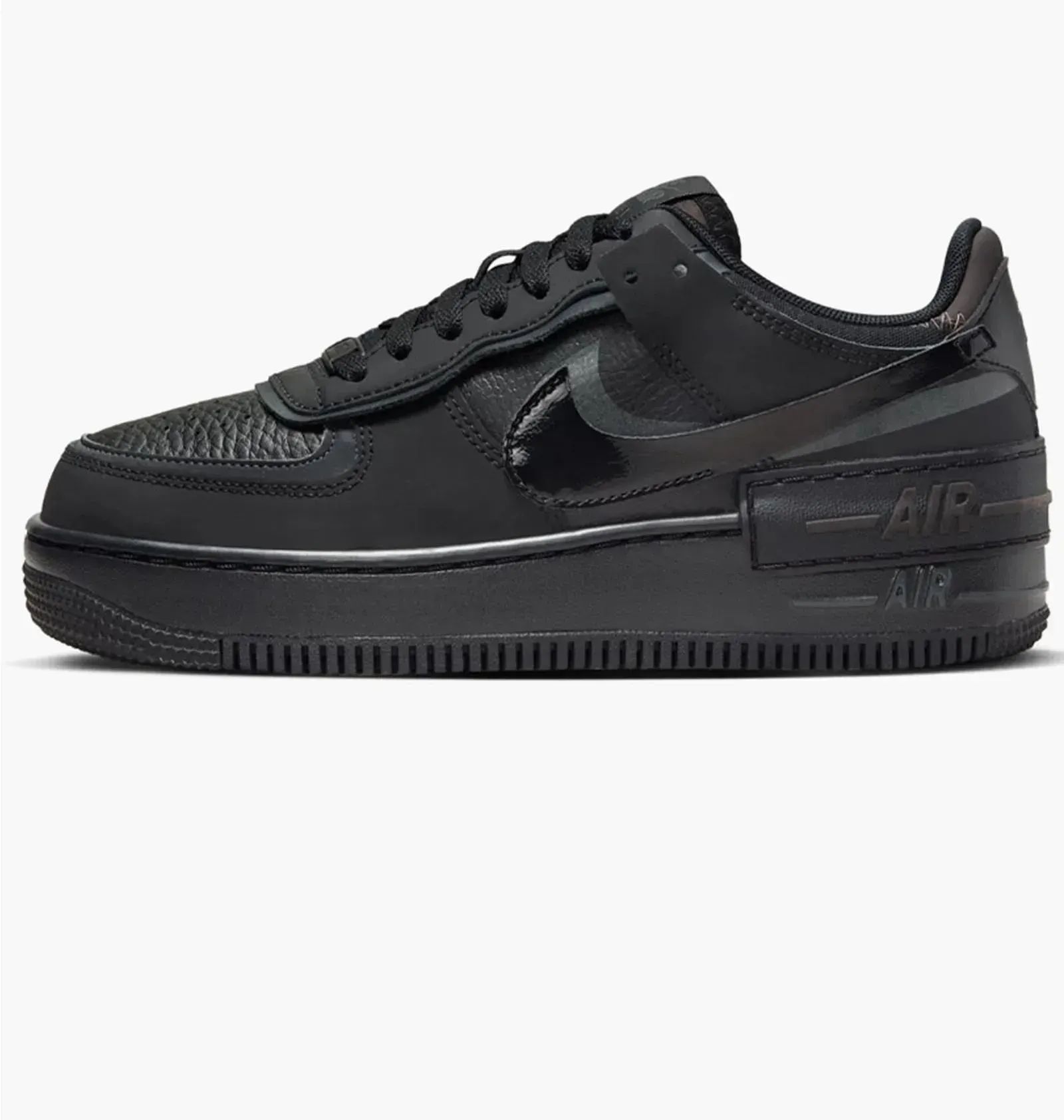 Кросівки жіночі Nike Air Force 1 Shadow Takes On A “Triple Black” Finish (FB7582-001)