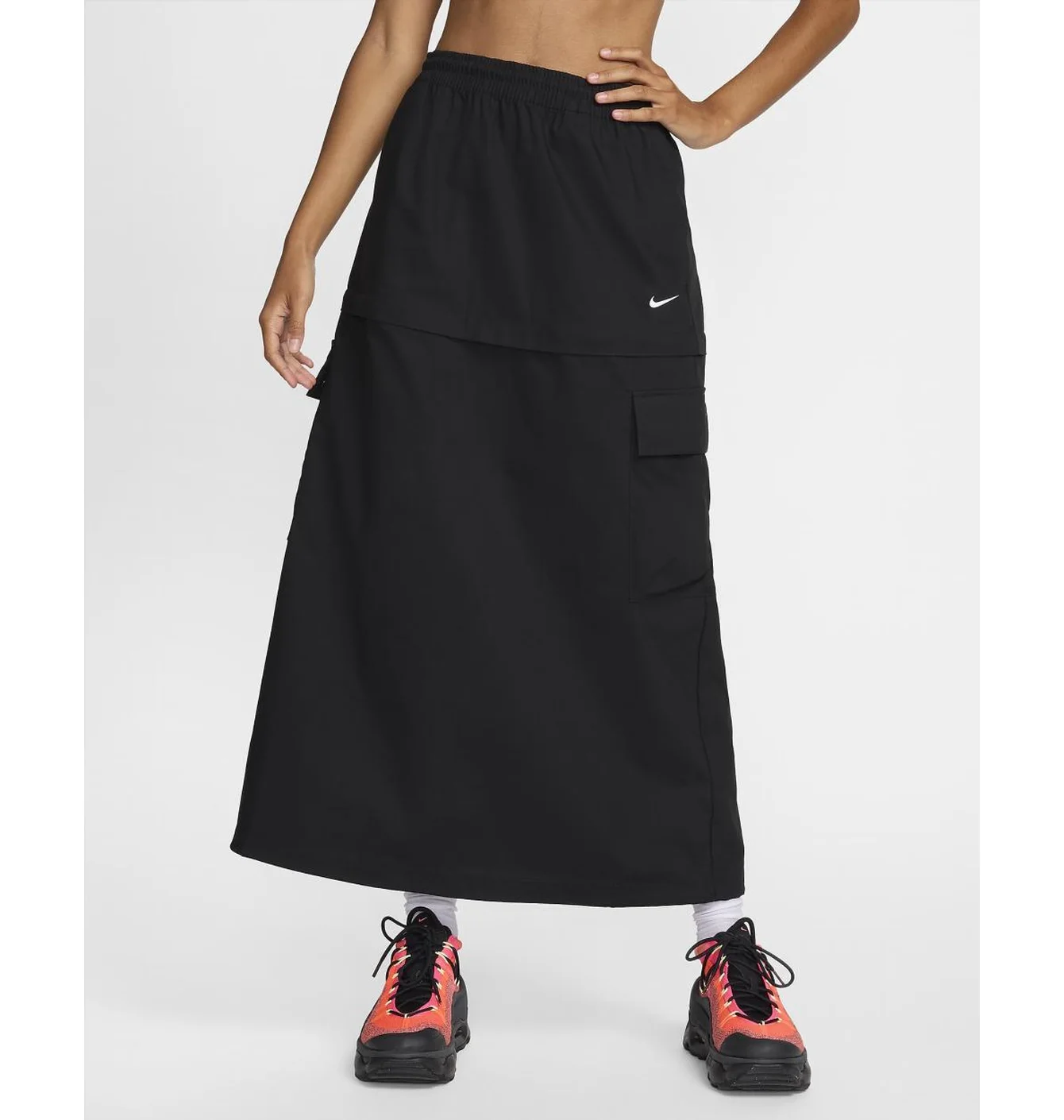 NIKE SPORTSWEAR ESSENTIAL