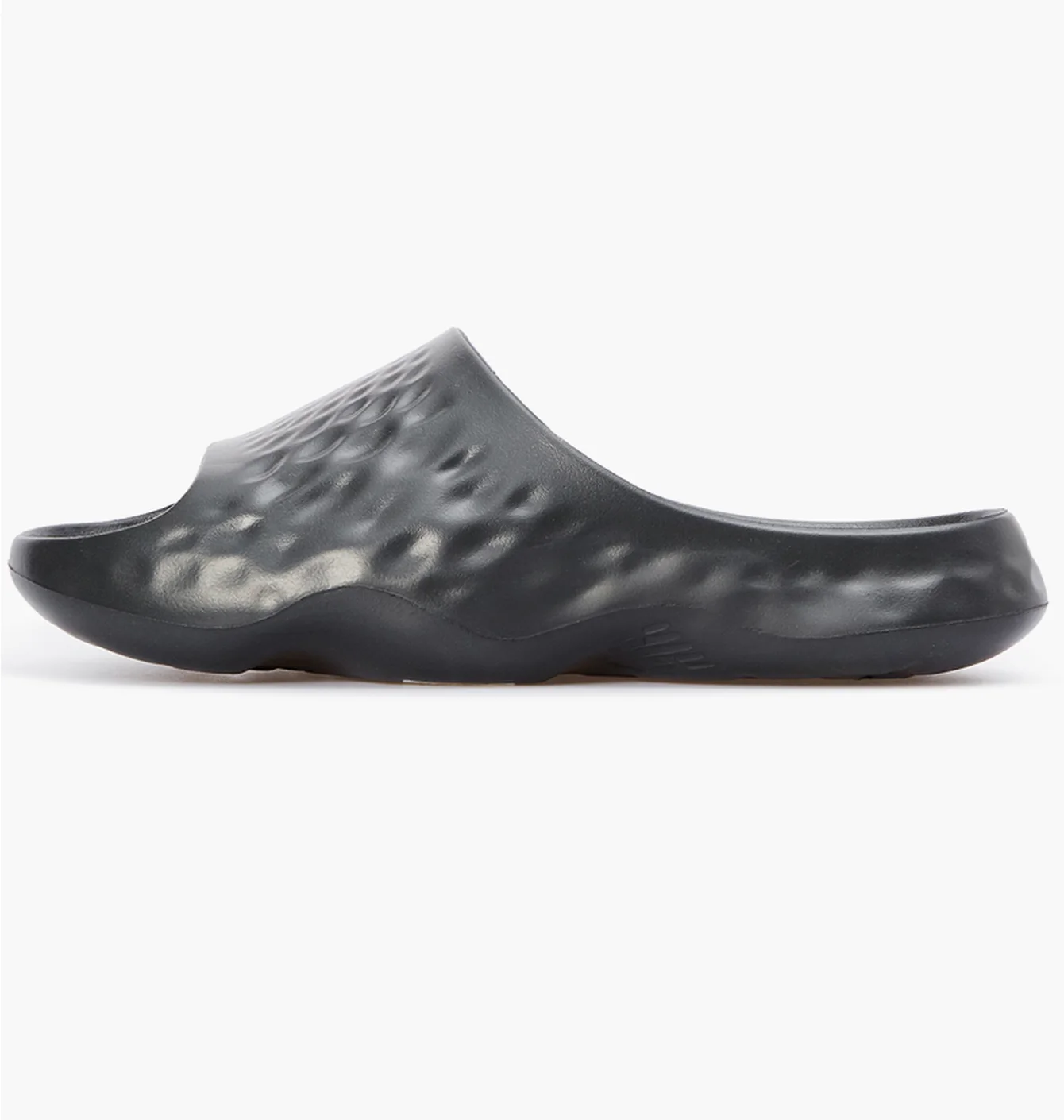 Тапочки унісекс New Balance Ff Mrshn Black SUFHUPK3