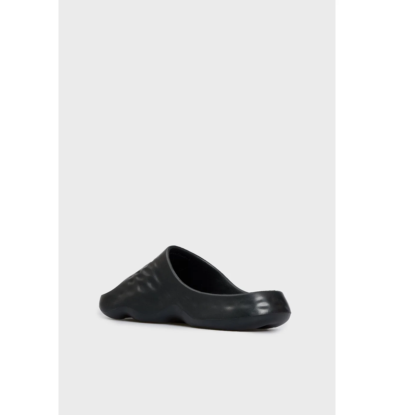 Тапочки унісекс New Balance Ff Mrshn Black SUFHUPK3