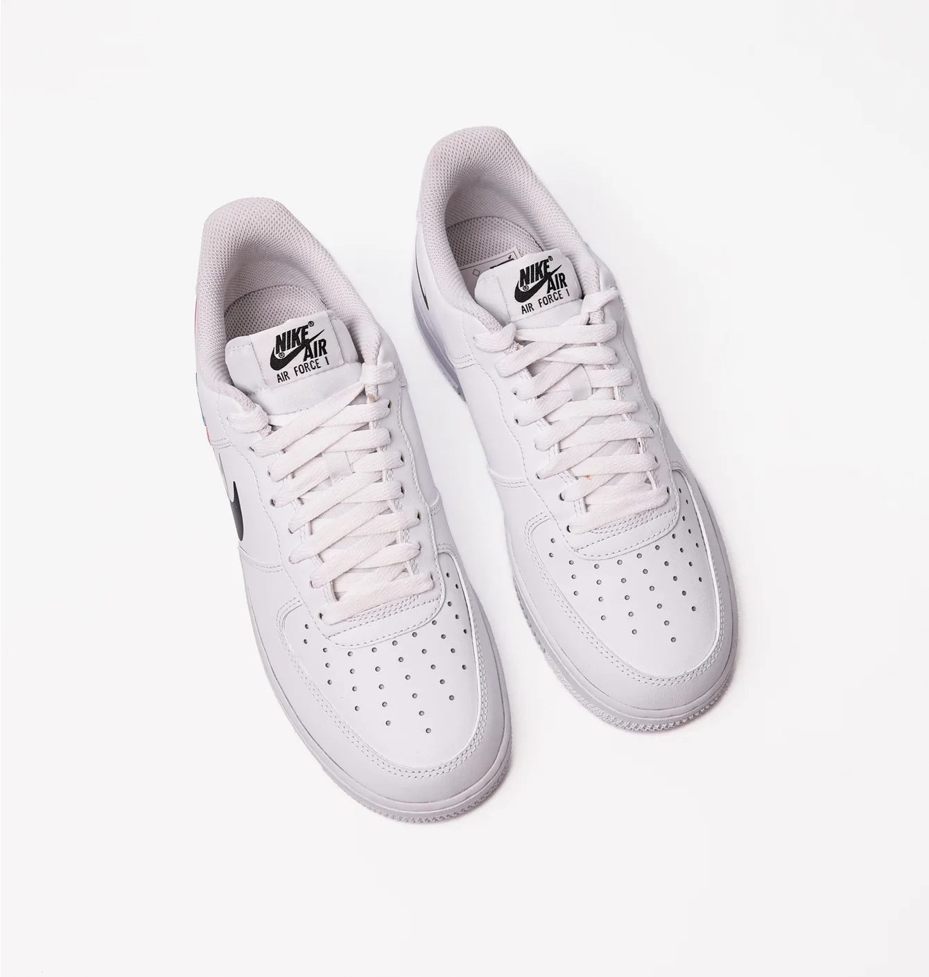 NIKE AIR FORCE 1 07