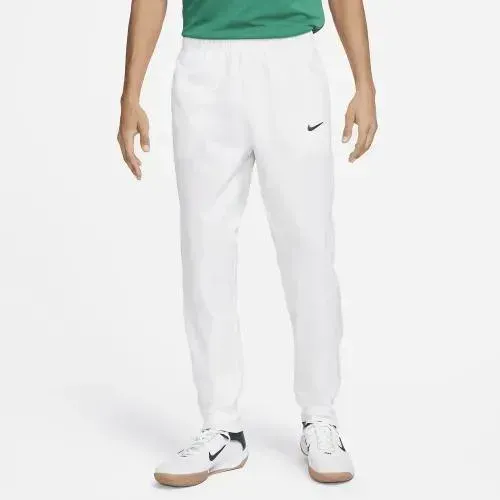 NIKE COURT ADVANTAGE