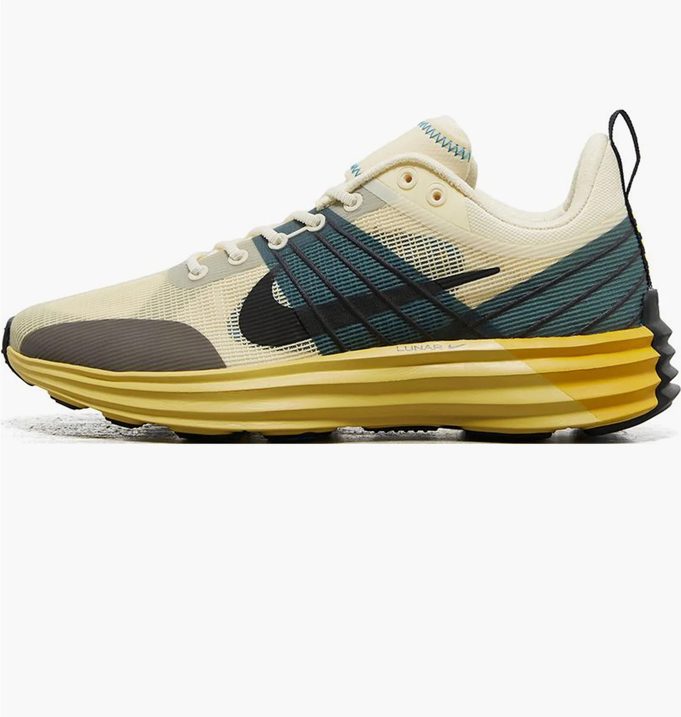 NIKE LUNAR ROAM
