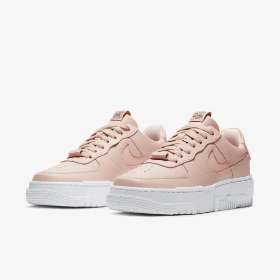 W AIR FORCE 1 PIXEL