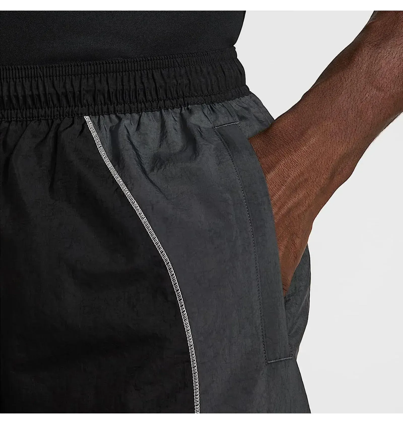 Спортивний костюм чоловічий Nike Strike+ Water Repellent Black/Grey (HJ3802-011__HJ3804-010)