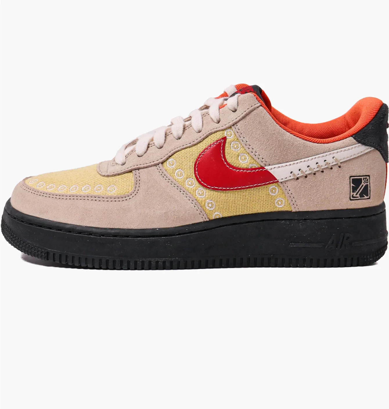 Nike Air Force 1 Low '07 LX Somos Familia