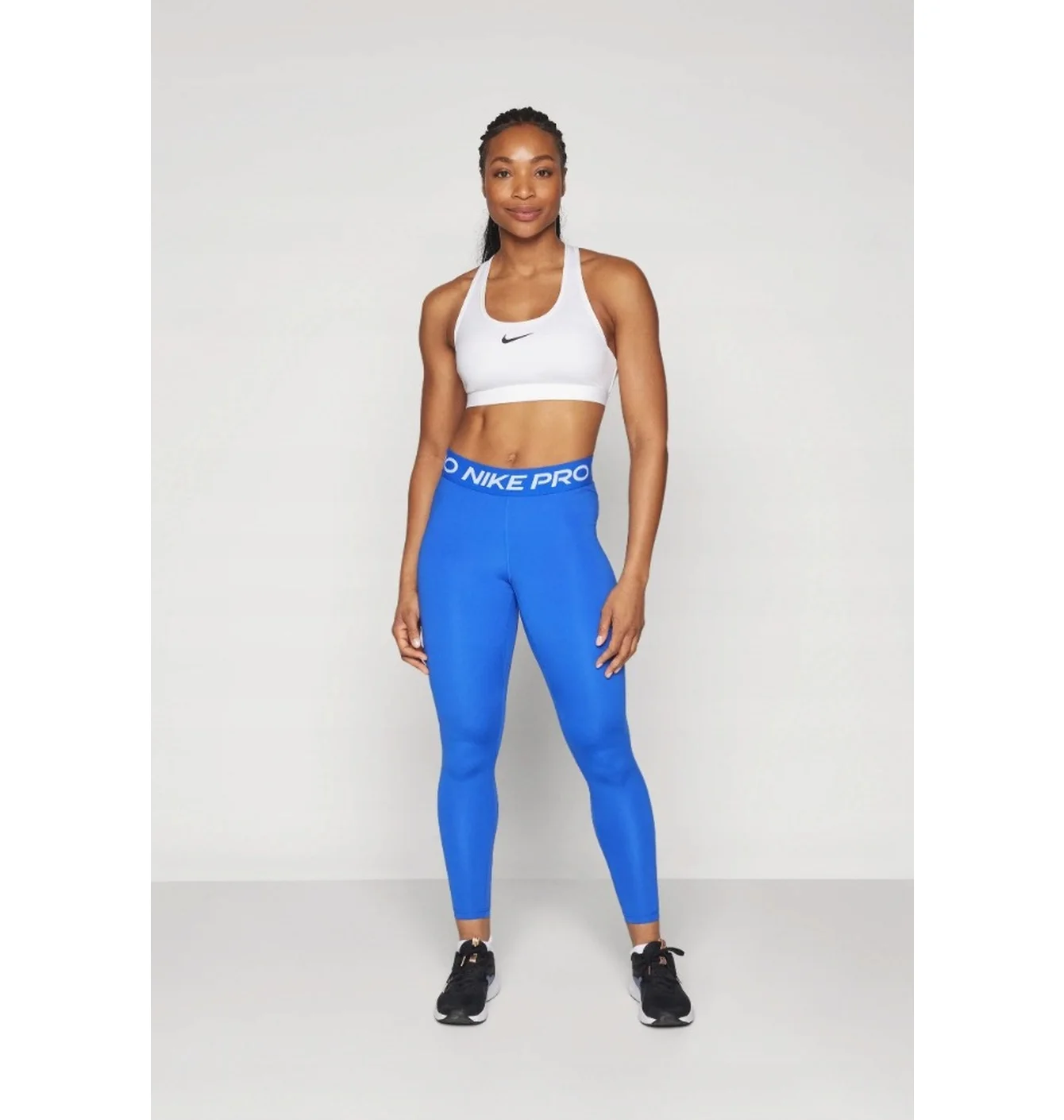 NIKE PRO