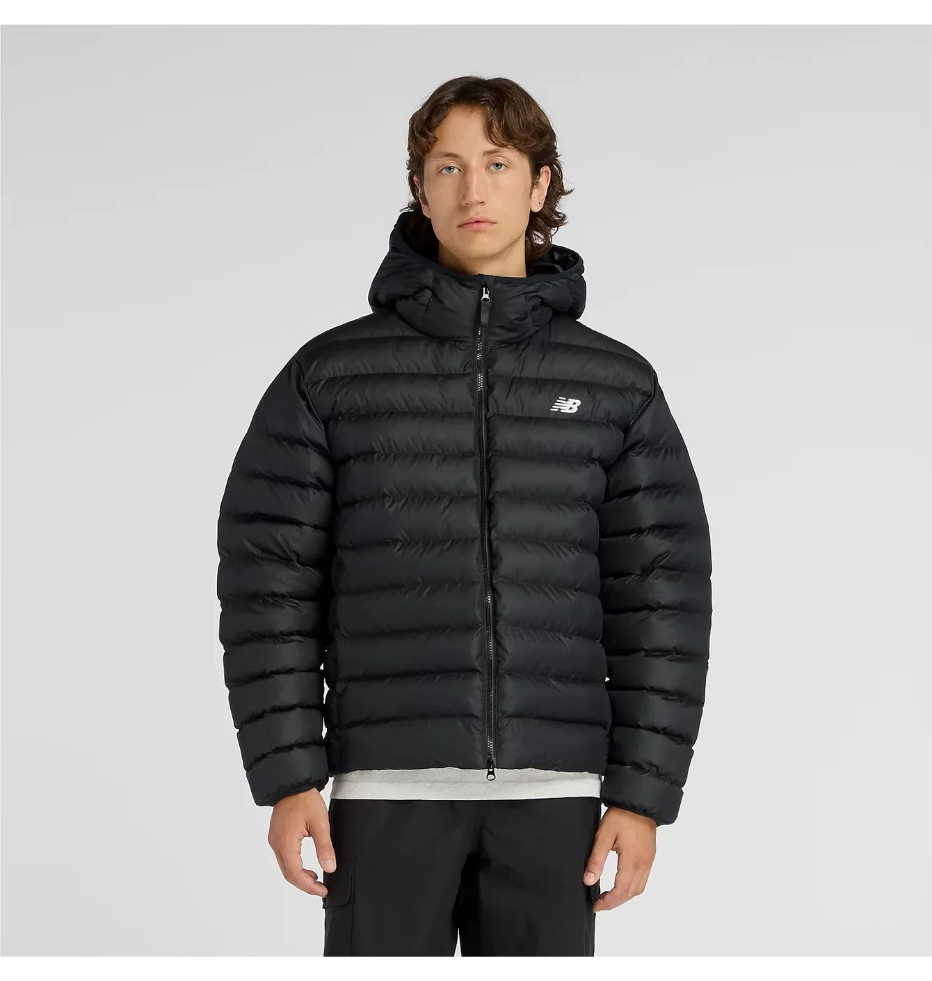 Куртка чоловіча new balance Sport Essentials Black MO53500