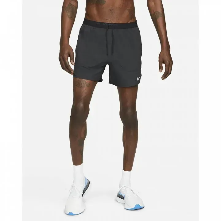 Шорти чоловічі Nike M Nk Df Stride 5In Bf Shrt (DM4755-010)