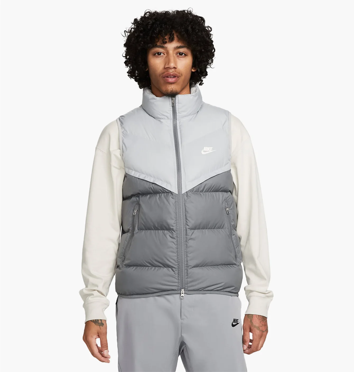 NIKE STORM-FIT
