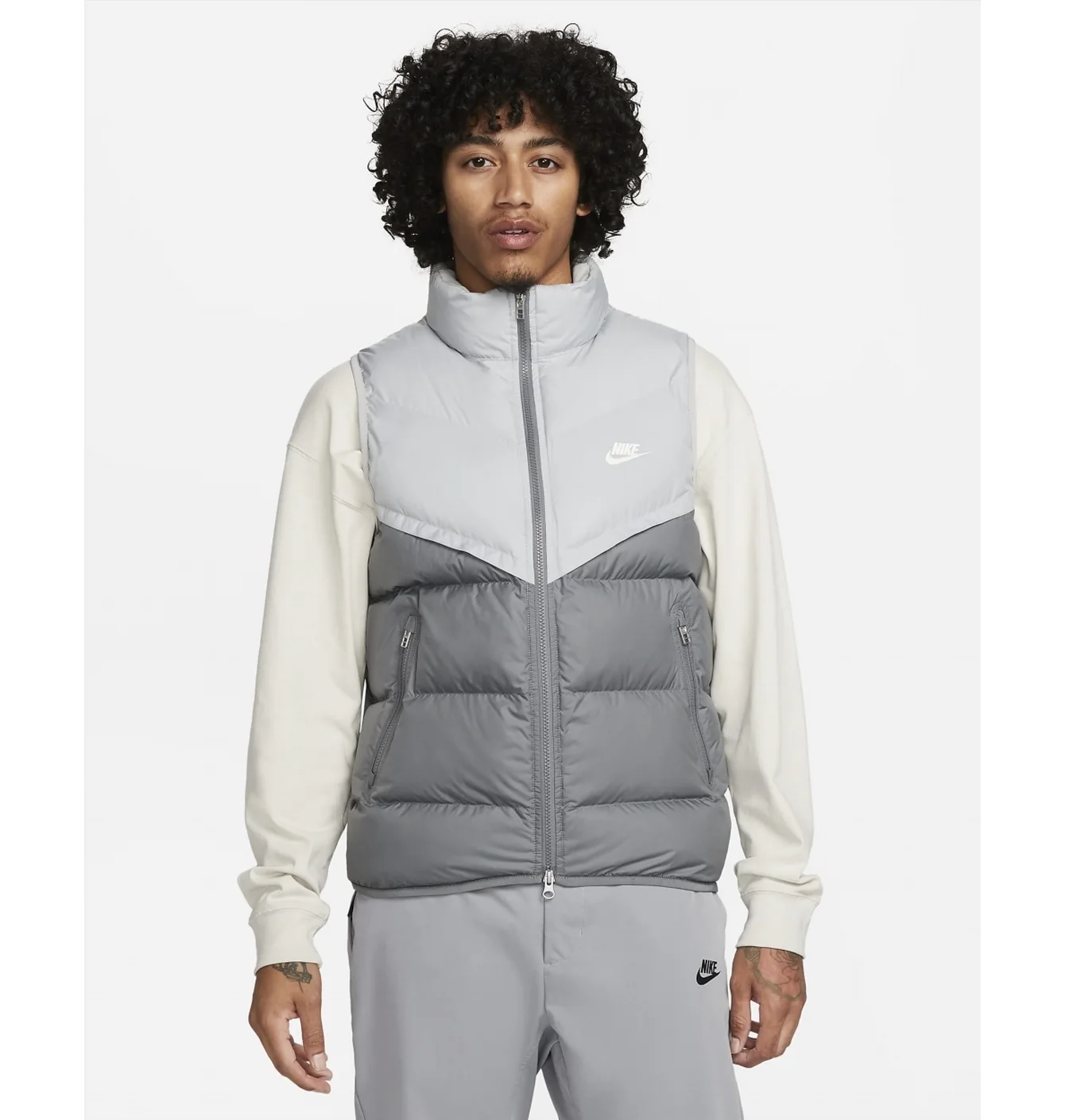 NIKE STORM-FIT