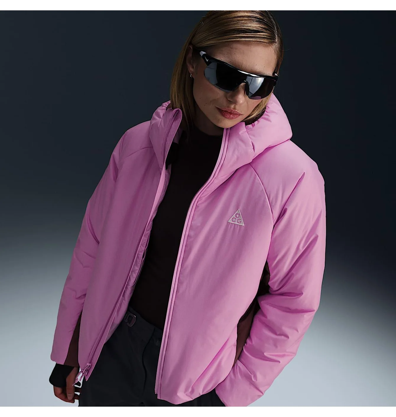 Куртка жіноча Nike Acg Pink