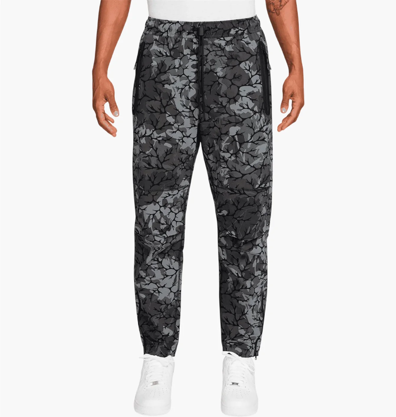 Штани чоловічі Nike Tech Dri-Fit Woven Open-Hem Grey IF0907-010
