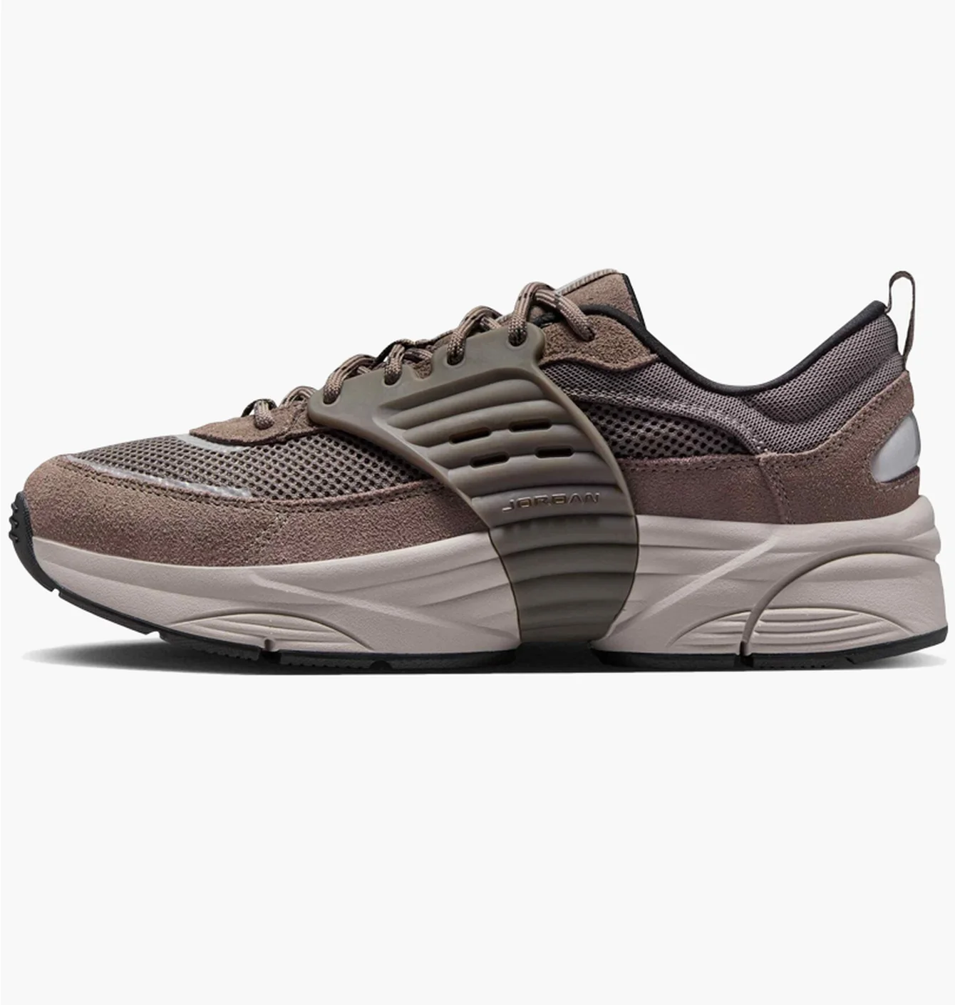 Кросівки чоловічі Air Jordan Trunner O/S Brown IB3722-201
