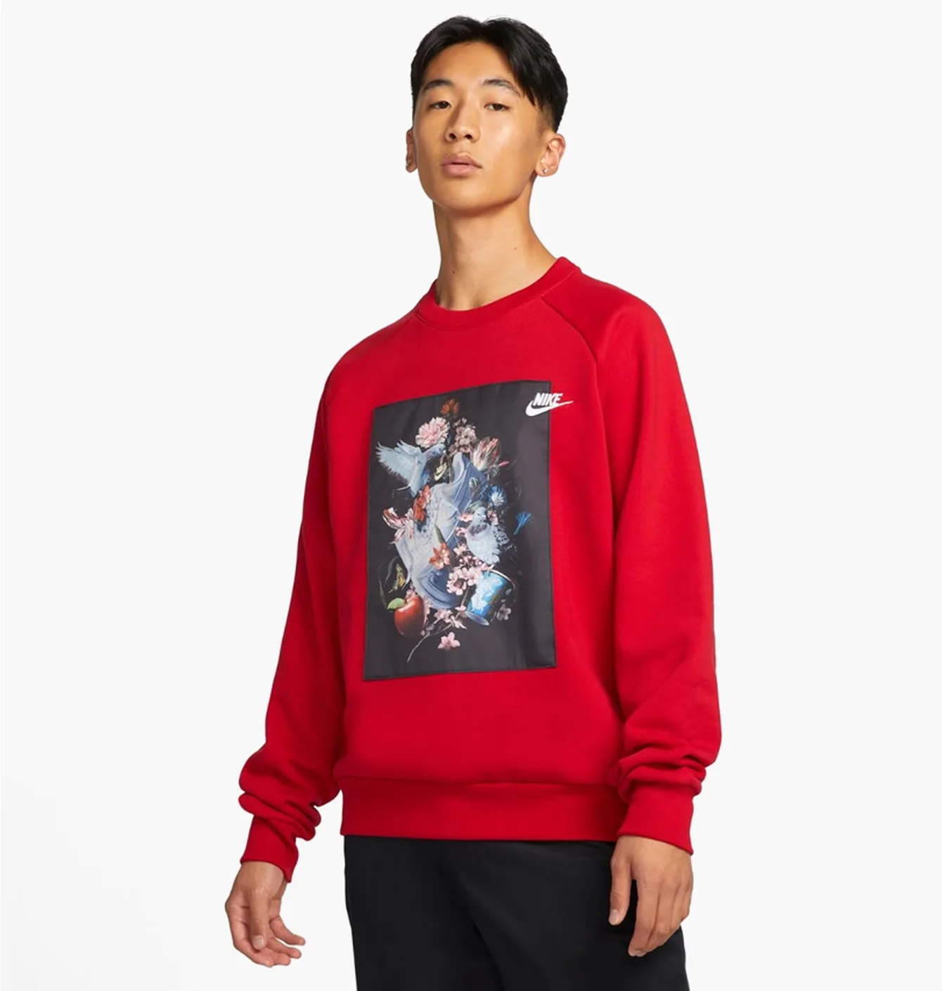 Nike Masterpiece Pack photo print crew neck fleece sweatshirt in red