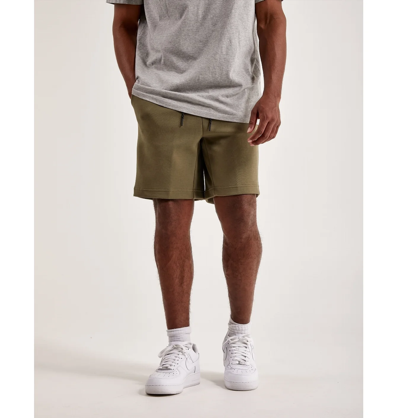 Шорти чоловічі Nike Tech Fleece Shorts Olive CU4503-222