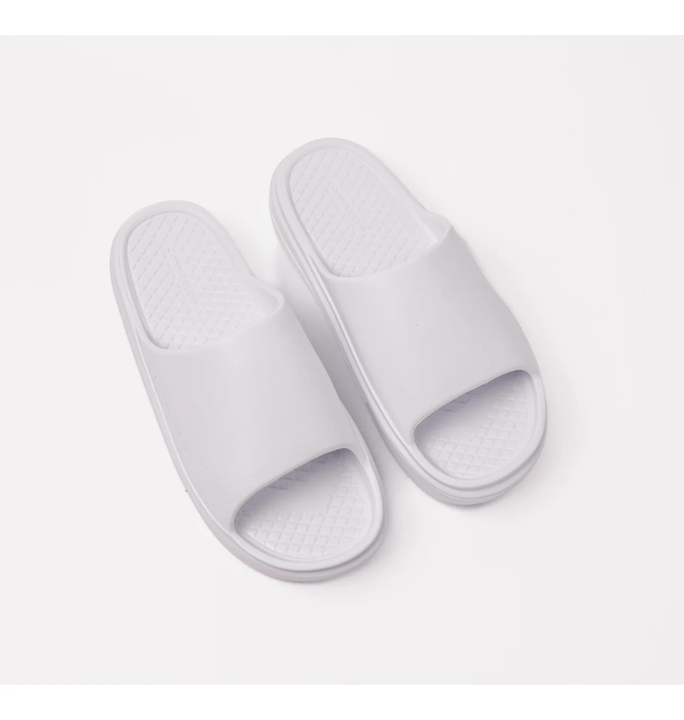 Тапочки унісекс Converse Essential White A12173C