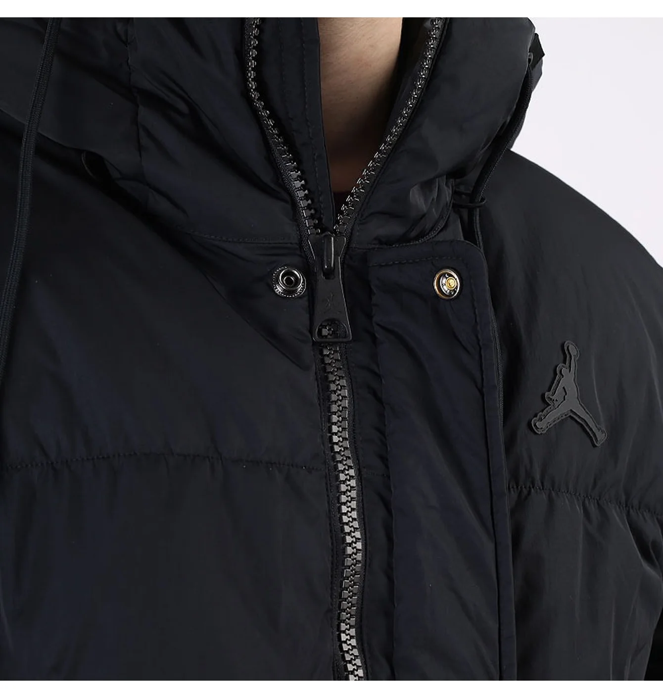 Пуховик чоловічий Air Jordan Essentials Statement Down Black DA9804-010