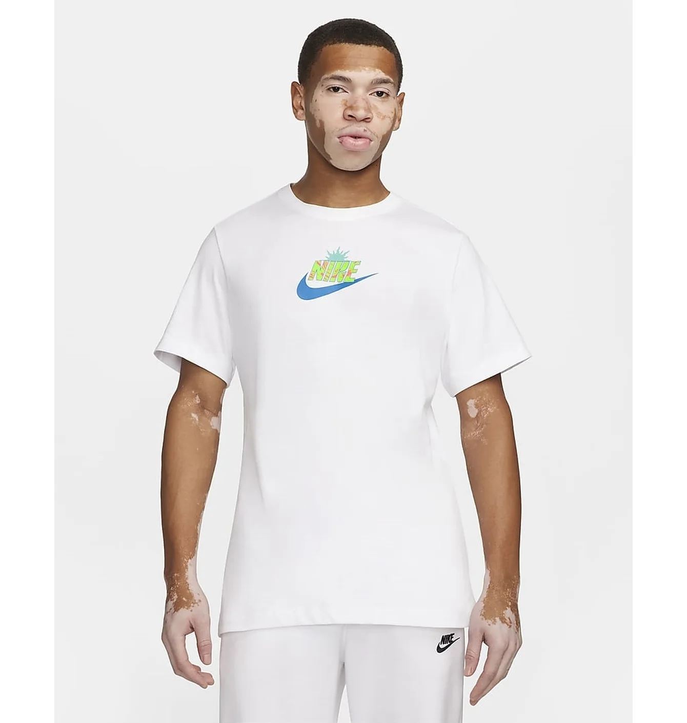 Футболка унісекс Nike T-Shirt Sportswear White FQ3748-100
