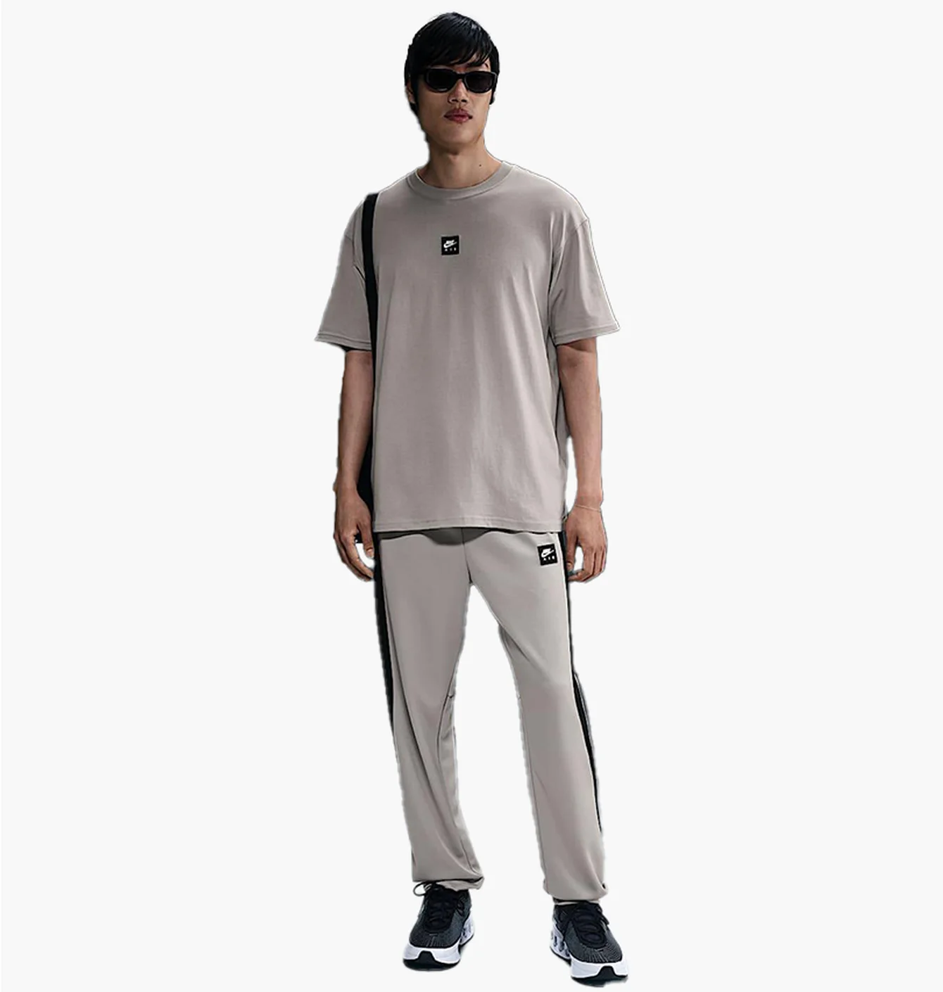 Футболка чоловіча Nike Sportswear Max 90 T-Shirt Grey HJ0726-009