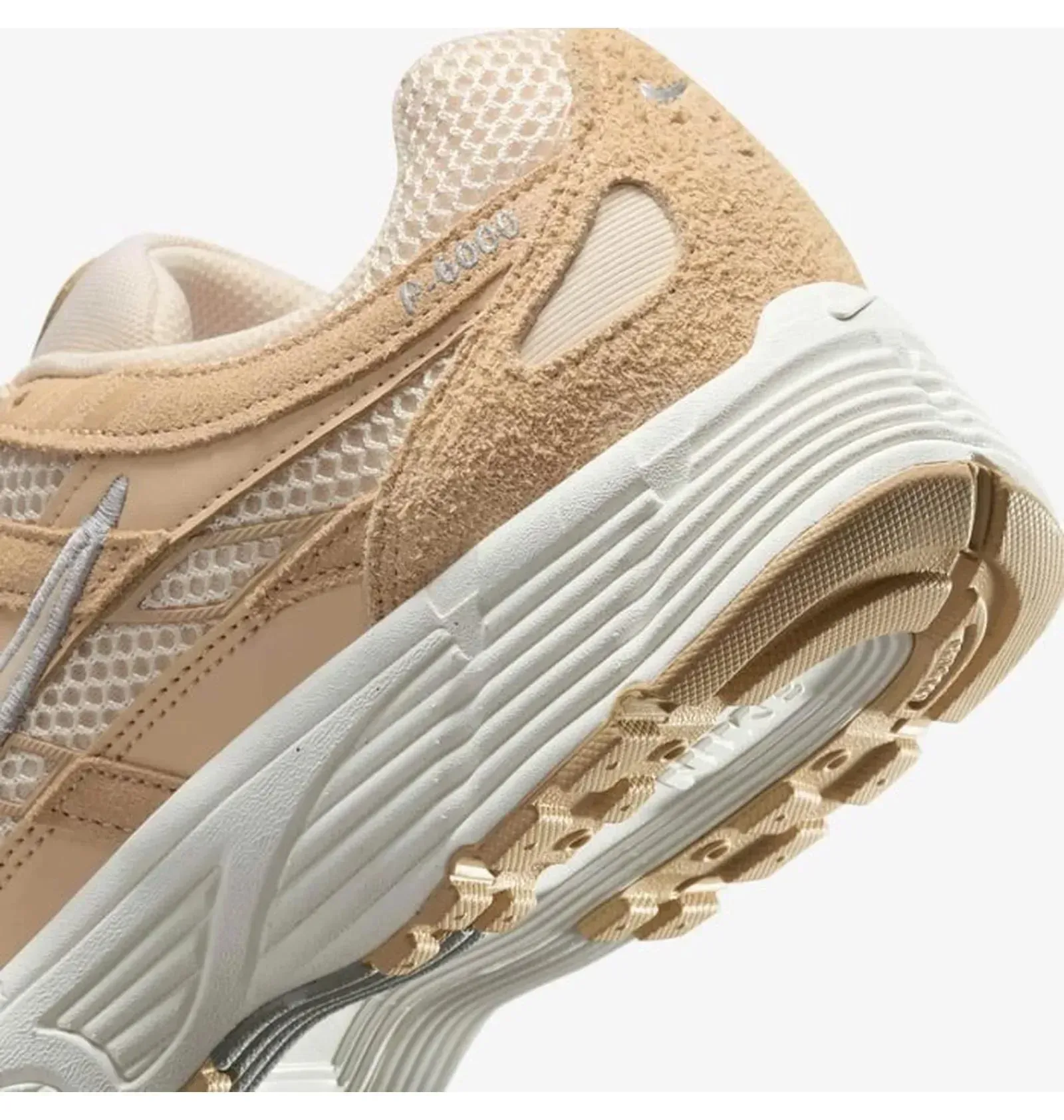 Кросівки чоловічі Nike P-6000 Se Beige (HF0015-203)