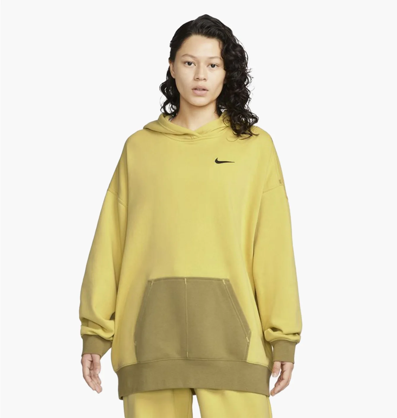 NIKE SPORTWEAR SWOOSH
