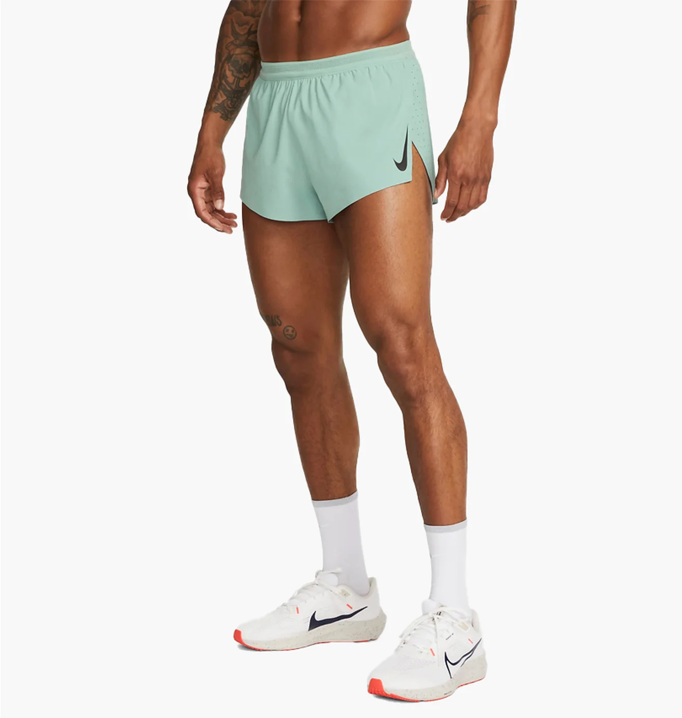 NIKE AEROLOFT