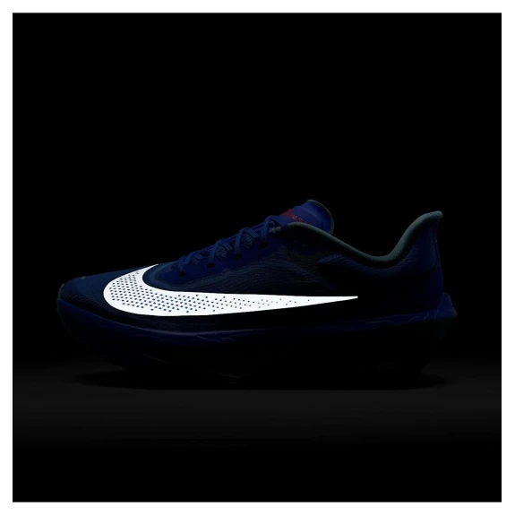 ZOOM FLY 6