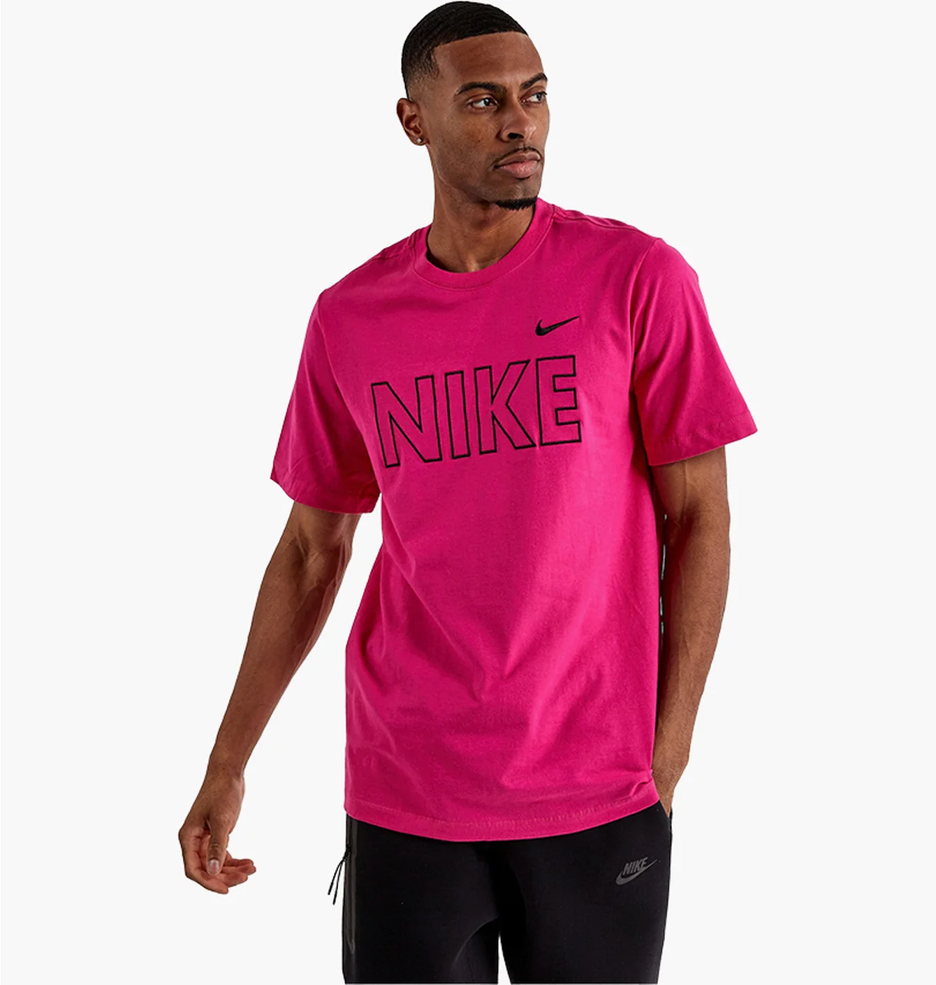 Nike Sportswear Tee