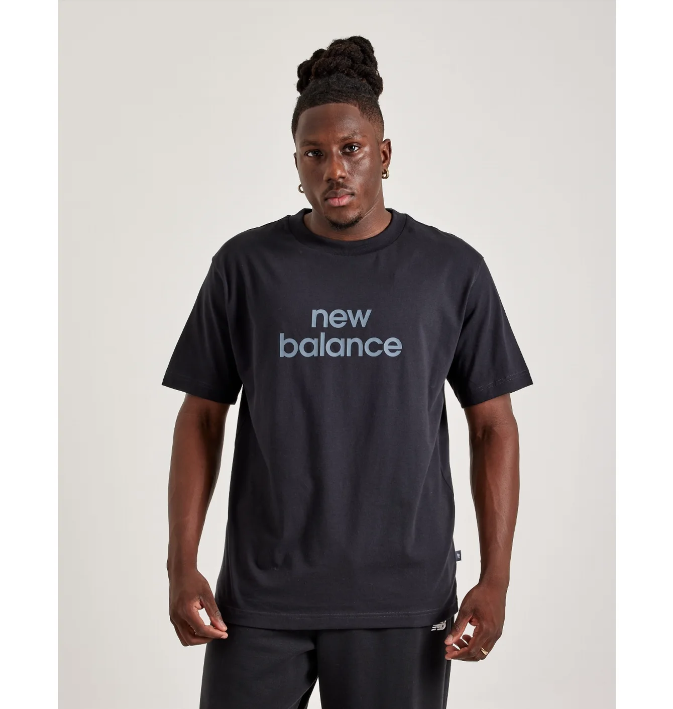 Футболка чоловіча New Balance Relaxed Linear Logo Tee Black MT41582BK