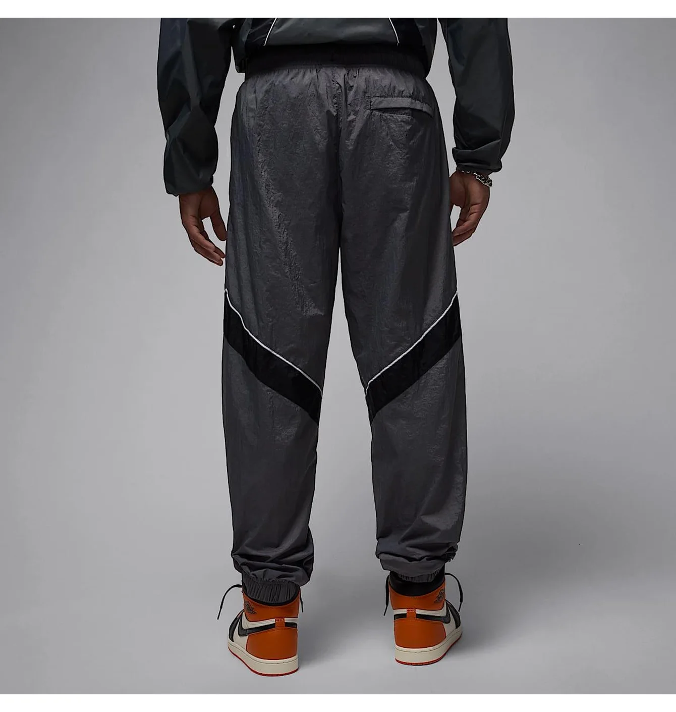 Штани чоловічі Air Jordan Brooklyn Grey IH3320-068