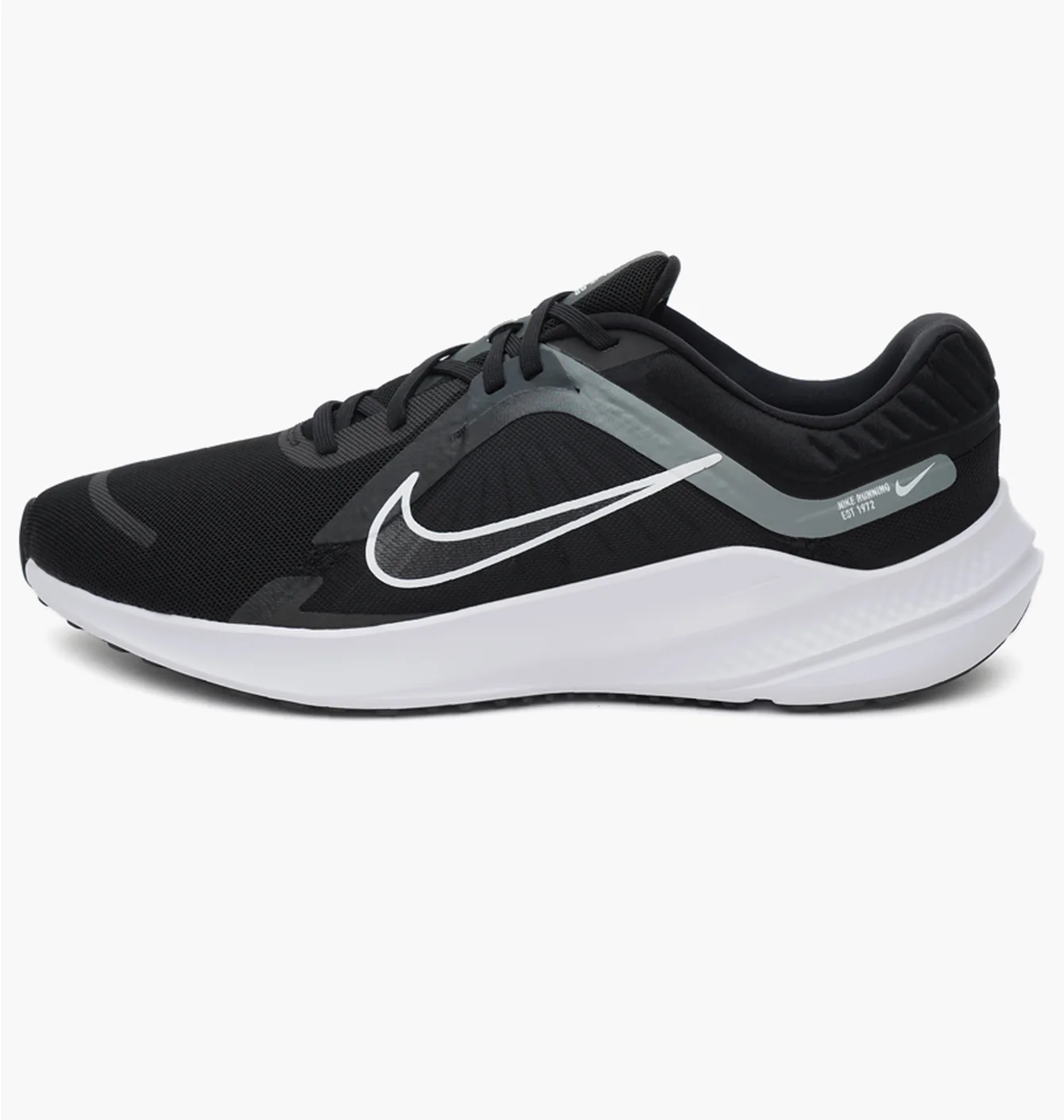 Nike Quest 5