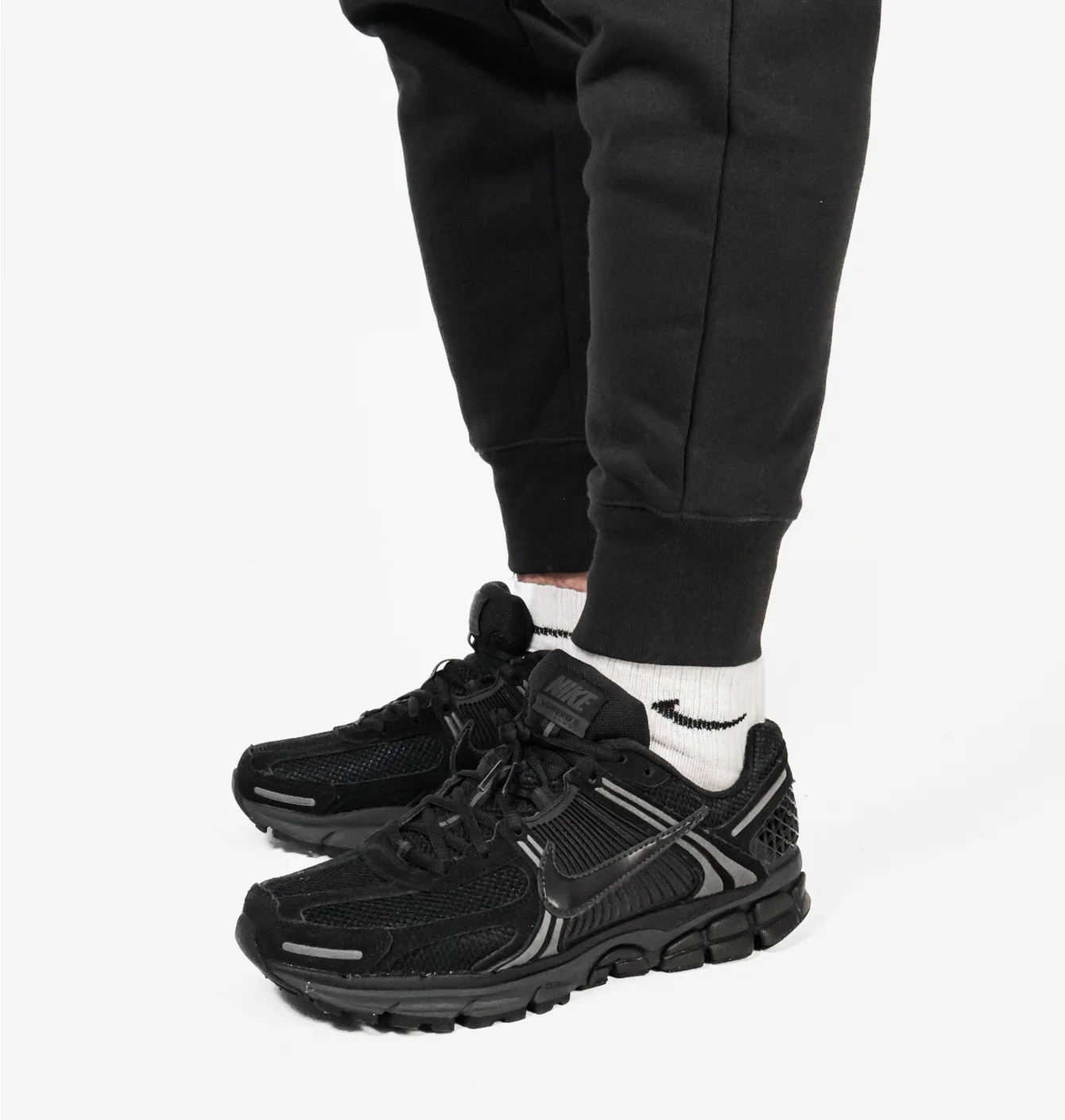 Штани чоловічі Gap Logo Fleece Pants Black Moonless Night 221236101