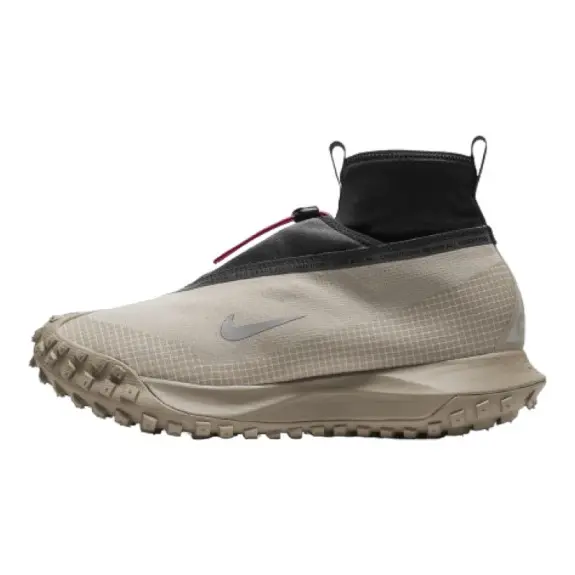 NIKE ACG MOUNTAIN FLY LOW GORE TEX