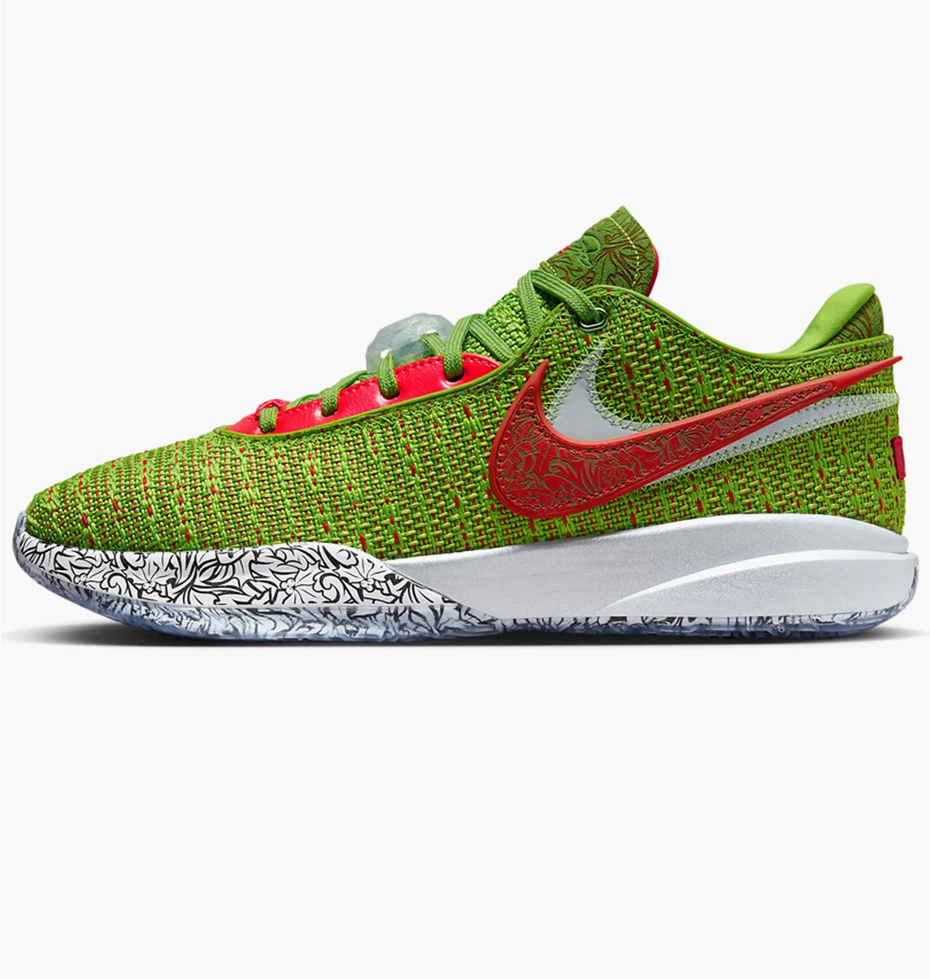 NIKE LEBRON 20