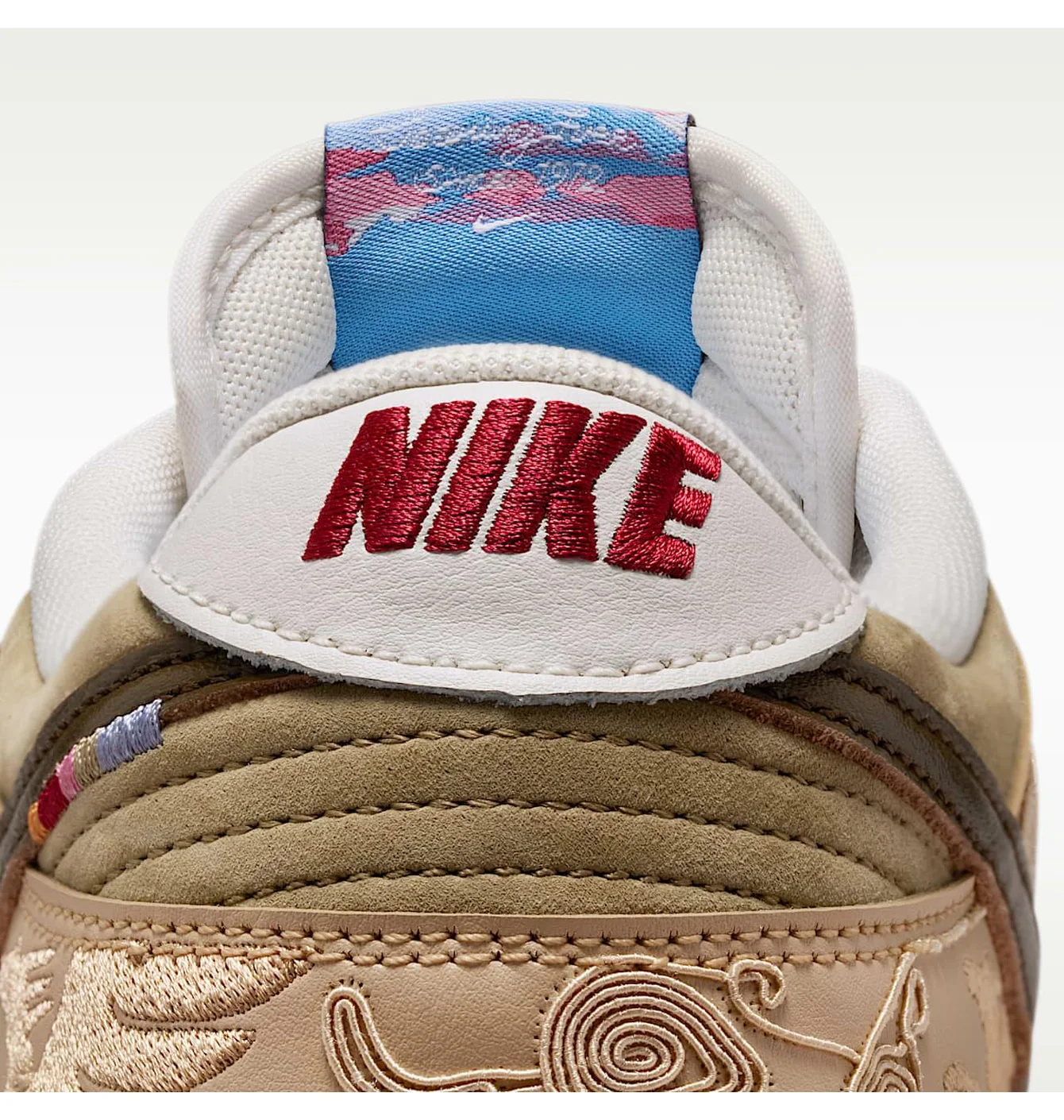 NIKE DUNK LOW YEAR OF THE HORSE