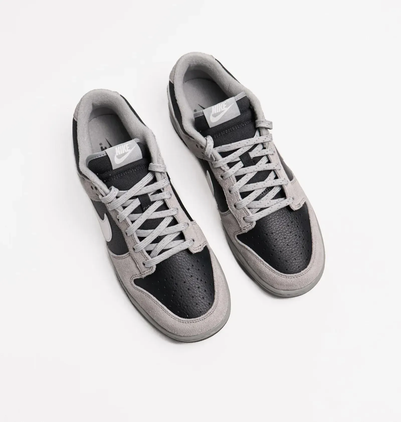 Кросівки чоловічі Nike Dunk Low Light Smoke (HV2532-001)
