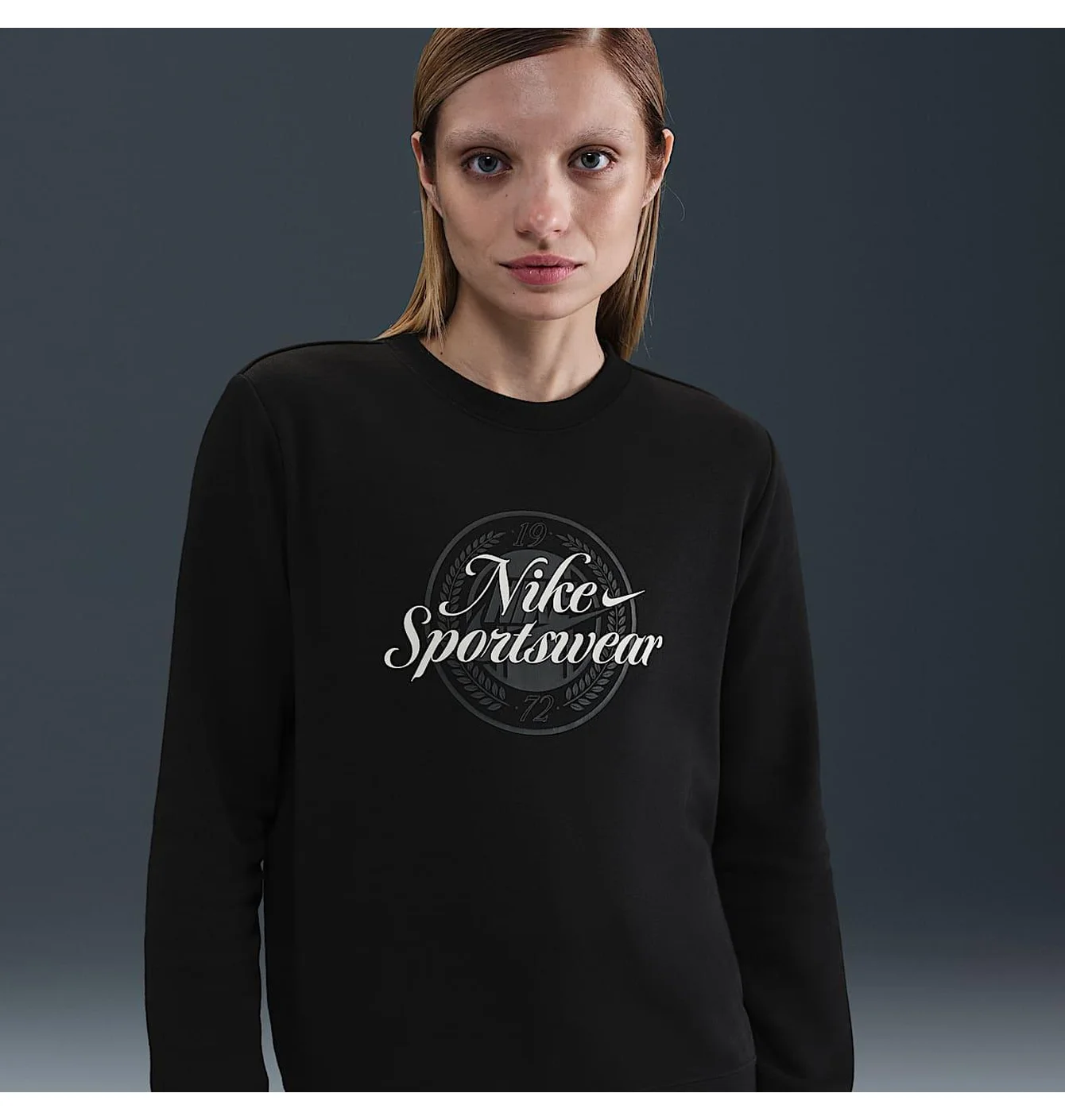 Світшот жіночий Nike Sportswear Club Fleece Graphic Crew Black HV2342-010