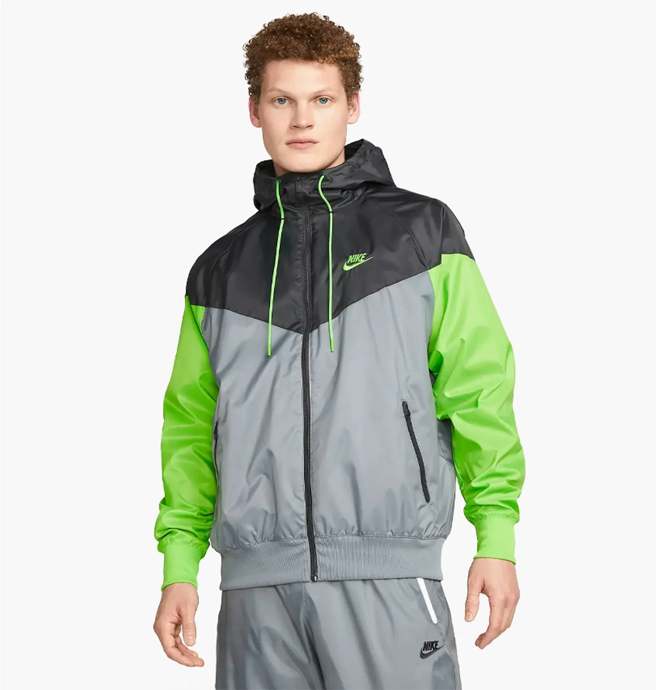 Ветровка Nike Sportswear Windrunner Men's Hooded Jacket