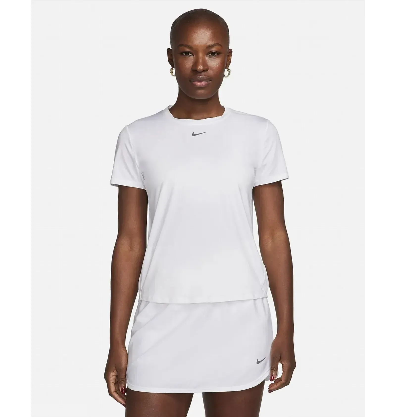 NIKE DRI-FIT ONE