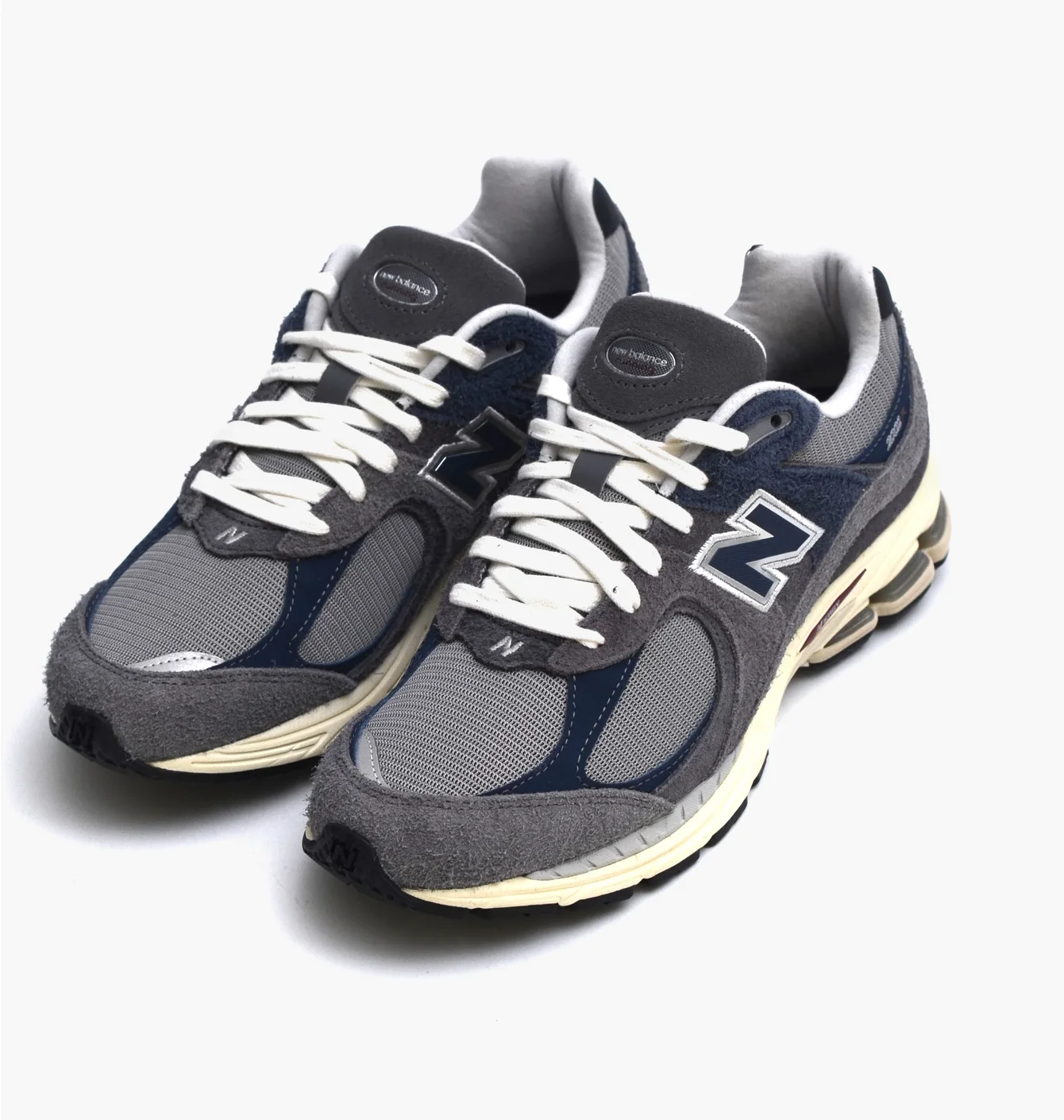 New Balance 2002R