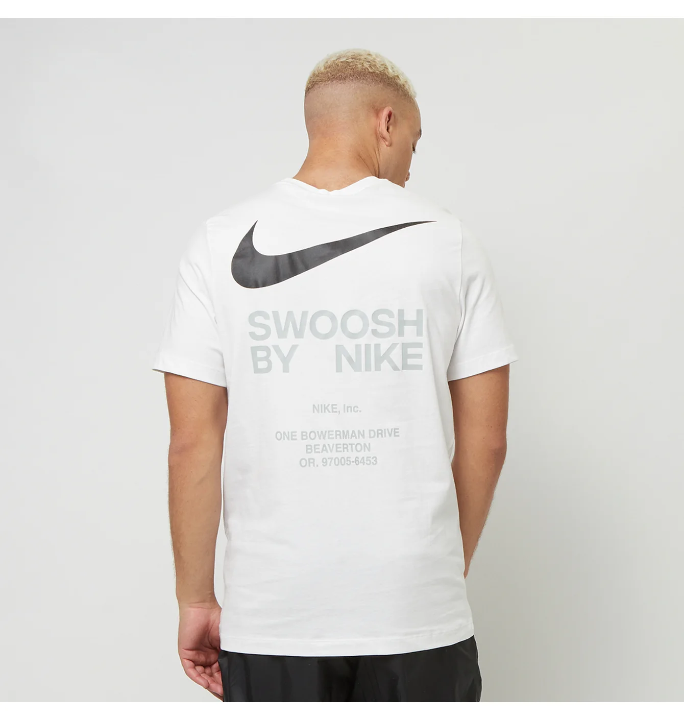 Футболка чоловіча Nike Athletics Regular T-Shirt White IB6482-100