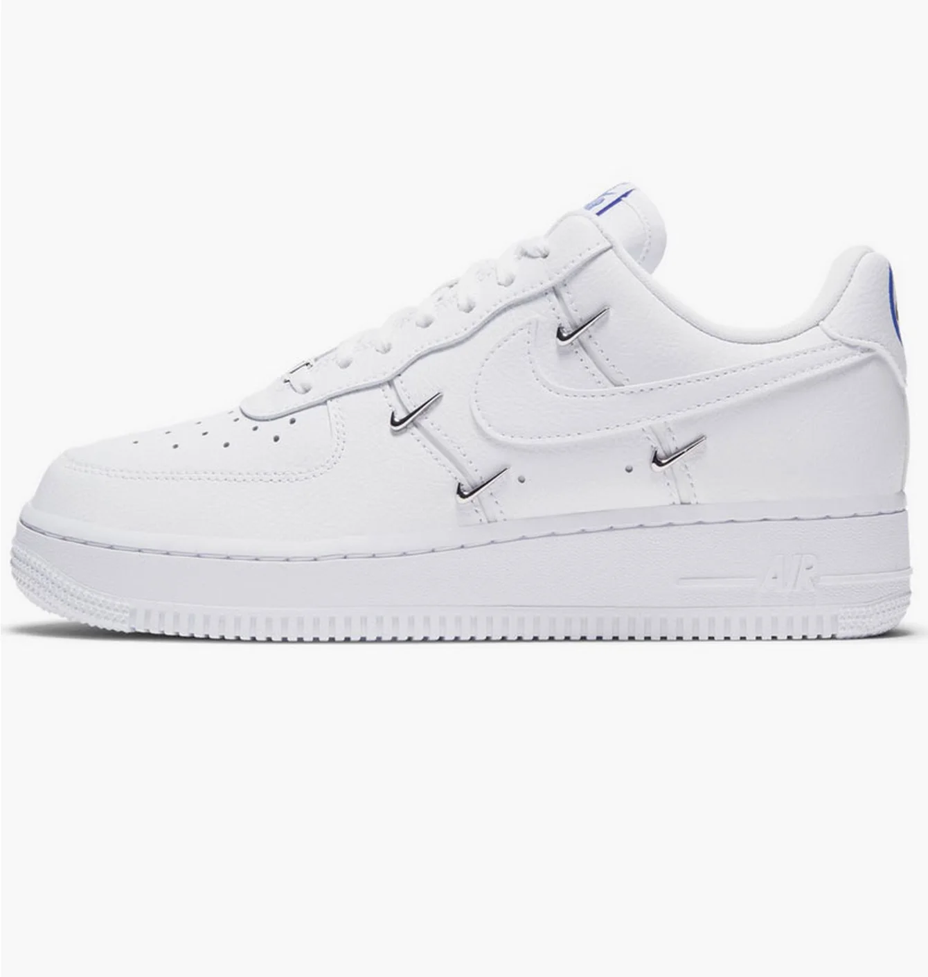 W NIKE AIR FORCE 1