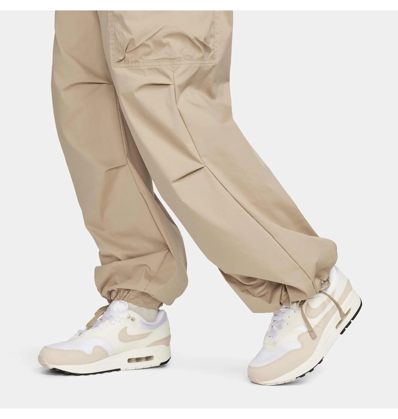 NIKE SPORTSWEAR