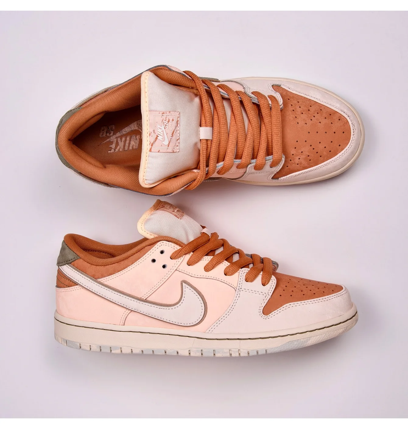 Nike SB Dunk Low