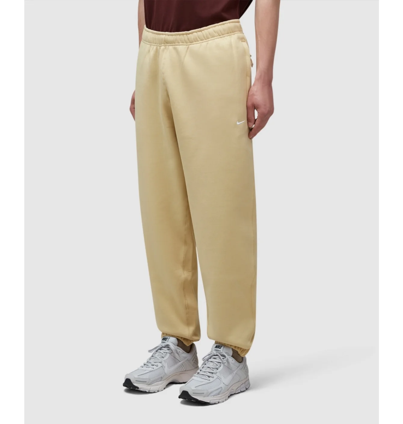 Nike Solo Swoosh Pants